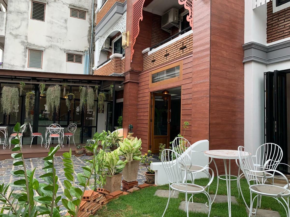 Spring@Tapae Hotell Chiang Mai Eksteriør bilde